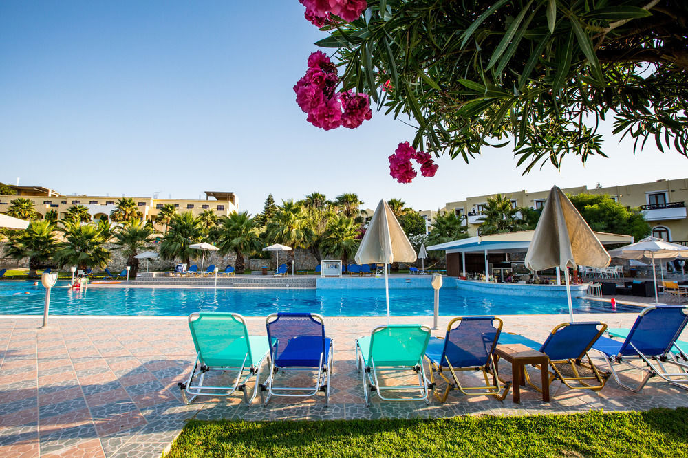 Langley Resort Almirida Bay Ngoại thất bức ảnh