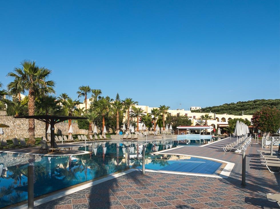Langley Resort Almirida Bay Ngoại thất bức ảnh